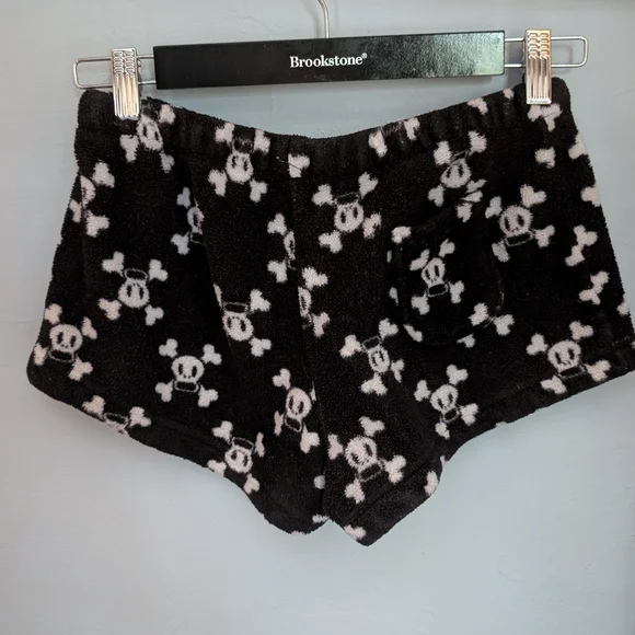 Paul Frank Black and White Skull Athletic Shorts - Picture 2 of 6